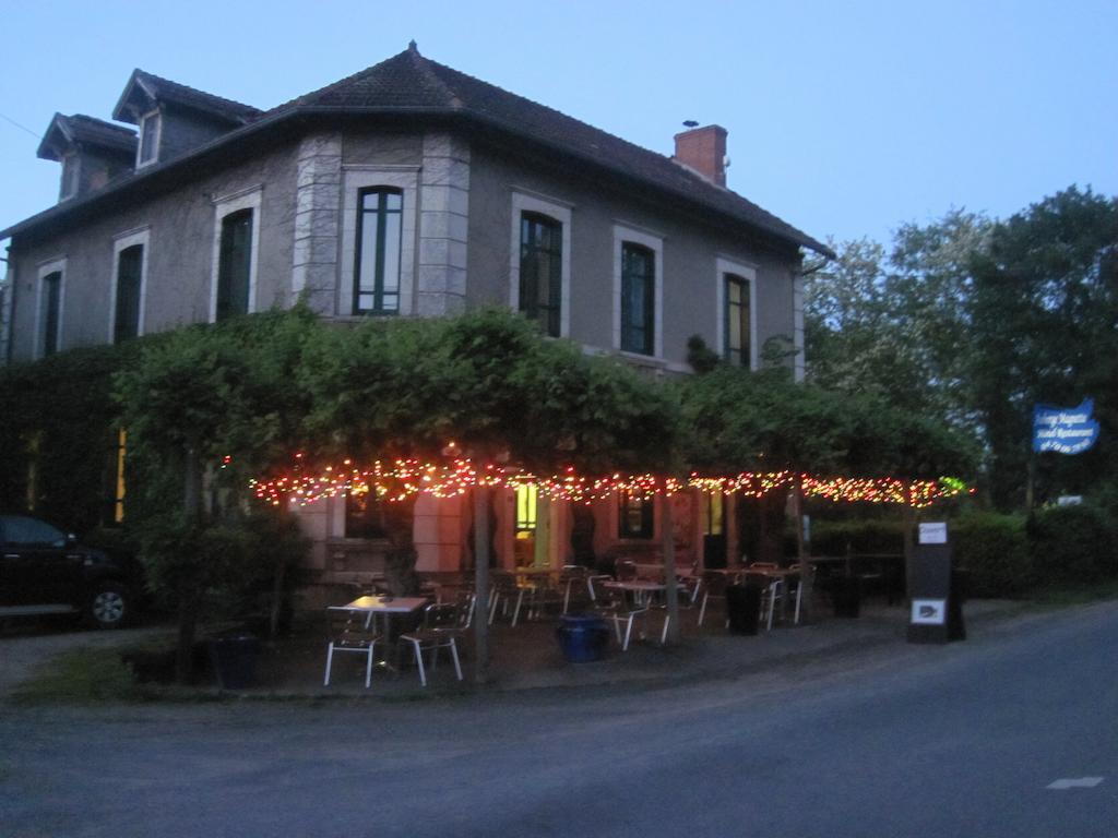 Auberge Magnette Audes Zewnętrze zdjęcie