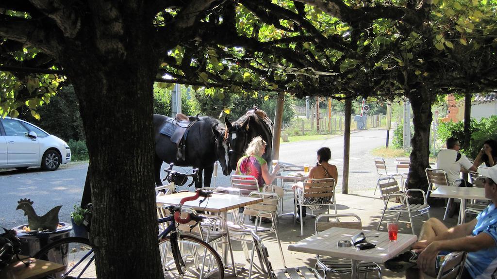 Auberge Magnette Audes Zewnętrze zdjęcie