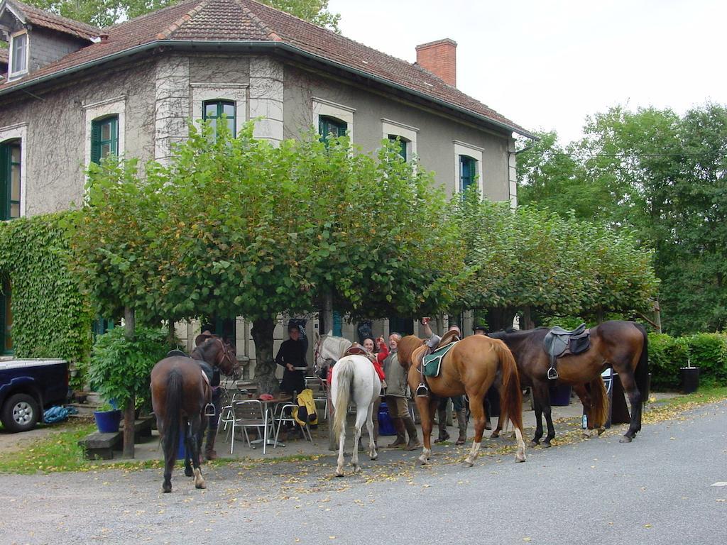 Auberge Magnette Audes Zewnętrze zdjęcie
